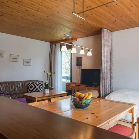 Homes - Val Signina 8-10 * Laax
